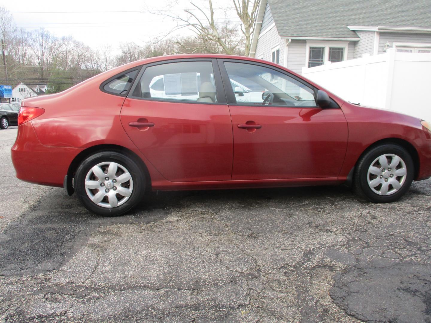 2008 RED Hyundai Elantra (KMHDU46D28U) , AUTOMATIC transmission, located at 540a Delsea Drive, Sewell, NJ, 08080, (856) 589-6888, 39.752560, -75.111206 - Photo#8